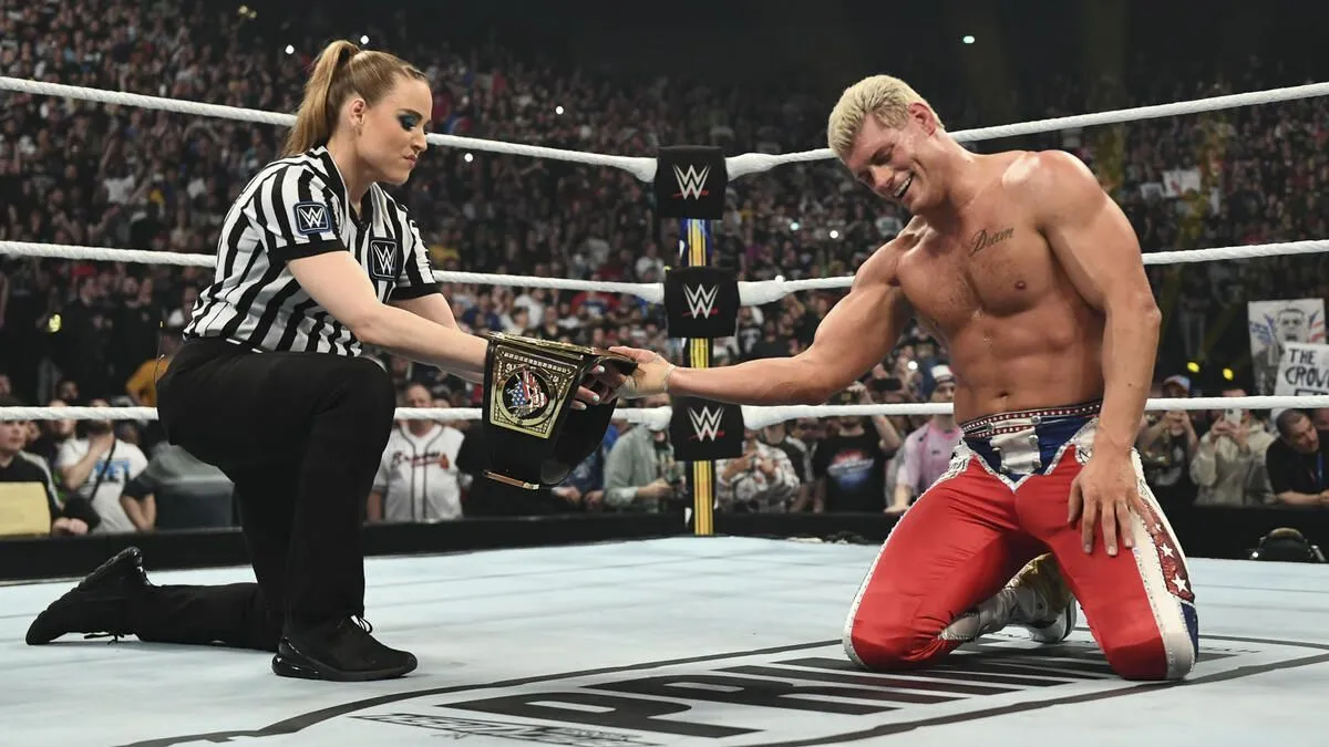 👑 CONGRATULATIONS TO THE NEW UNDISPUTED WWE CHAMPION — CODY RHODES! 👑